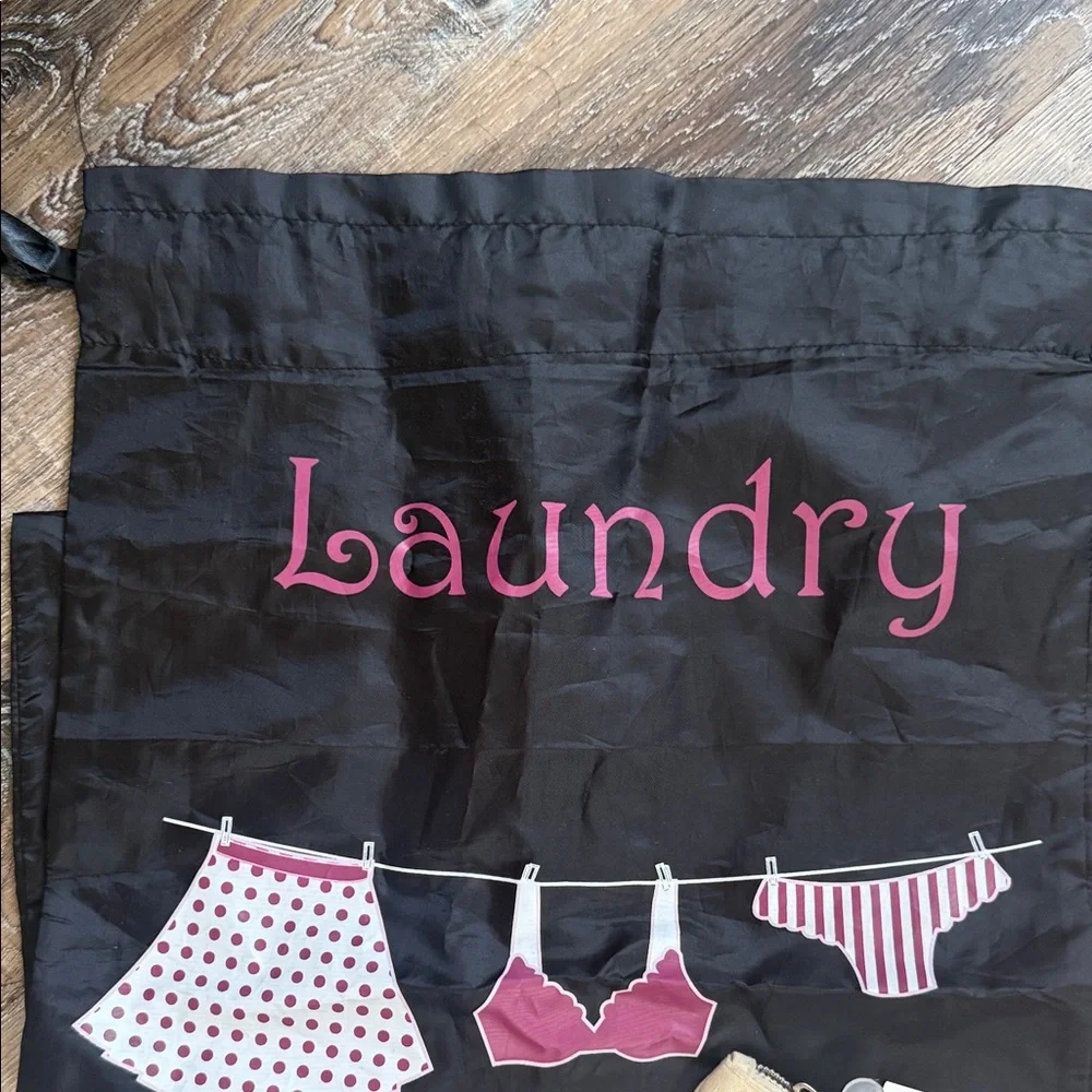 New-Old Navy Black and Multicolor Cosmetic Bags